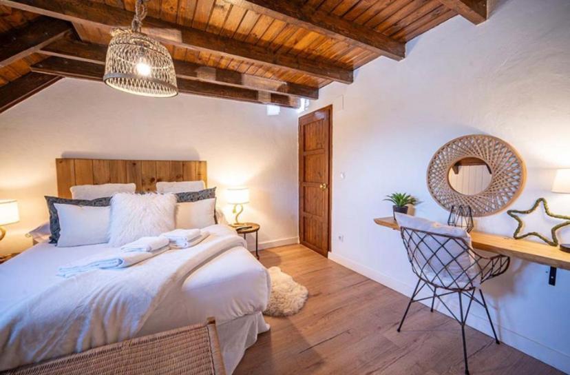 Villa Casa Catania-Acogedora Casa Con Impresionantes Vistas-Fibra Optica Salardú Exterior foto